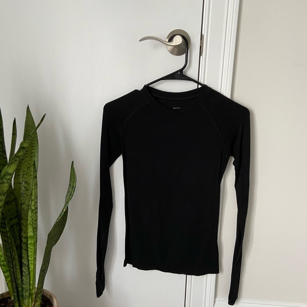 Athleta momentum top long sleeve